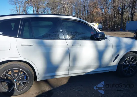 2022 BMW X3 M40I z USA, uszkodzony, nr VIN 5UX83DP04N9K35610